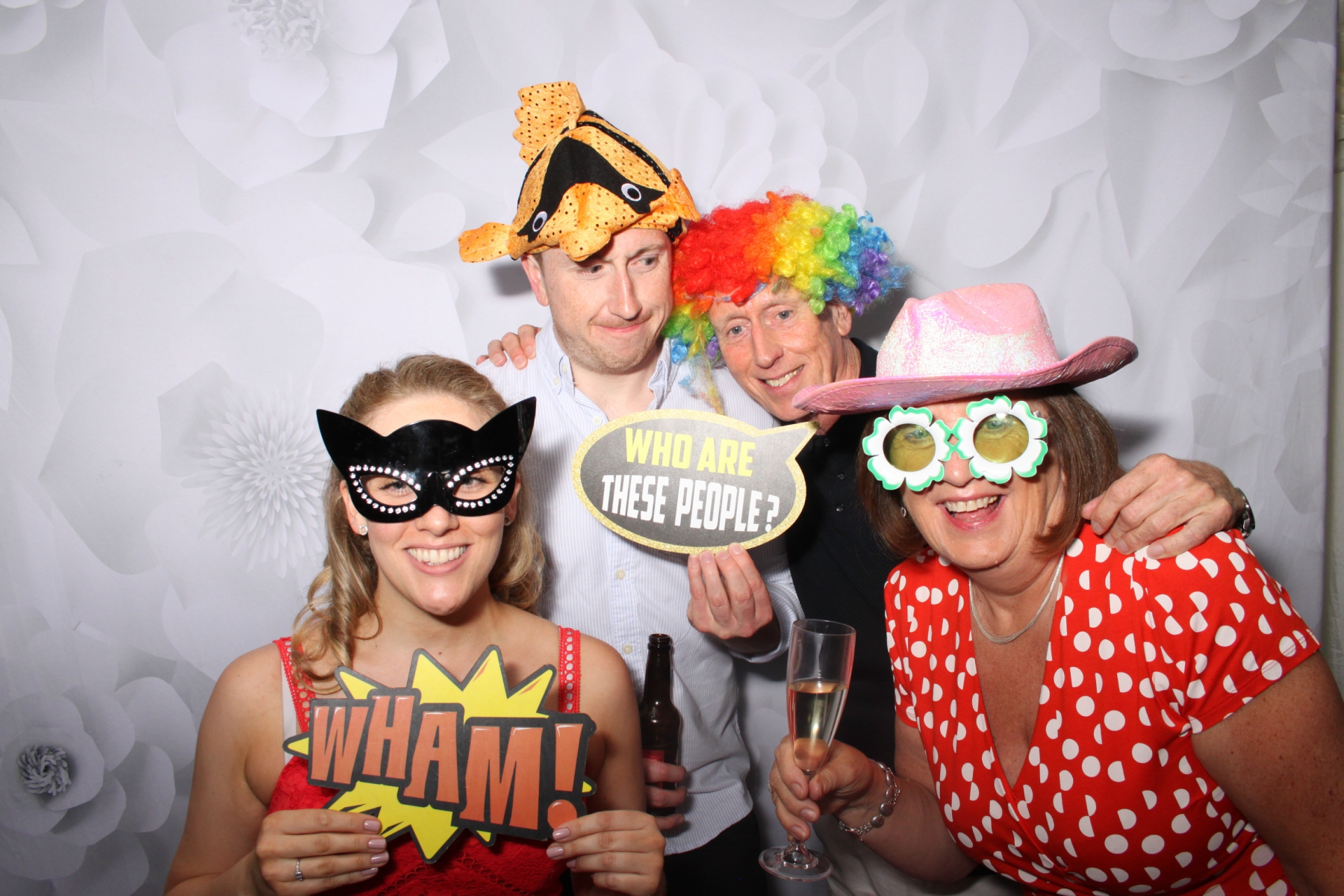 Richard & Karens Wedding Reception | View more photos from the event at gallery.yourboothskent.co.uk/u/Your-Booths-Kent/Richard-Karens-Wedding-Reception